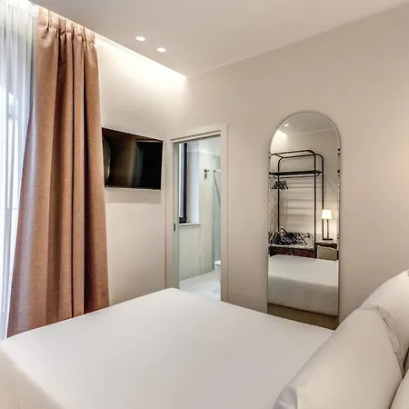 Hotel Fori Imperiali Cavalieri 3*