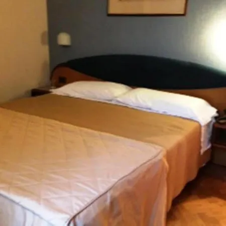 Fori Imperiali Cavalieri Hotel 3*