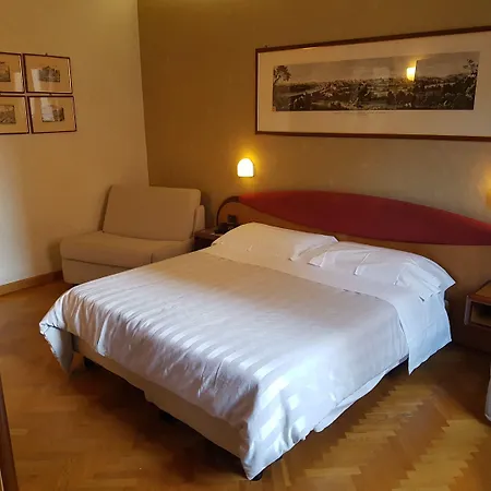 Fori Imperiali 3* Rzym