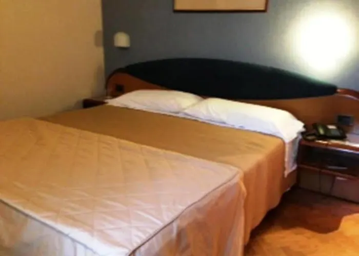 Fori Imperiali Hotell 3*